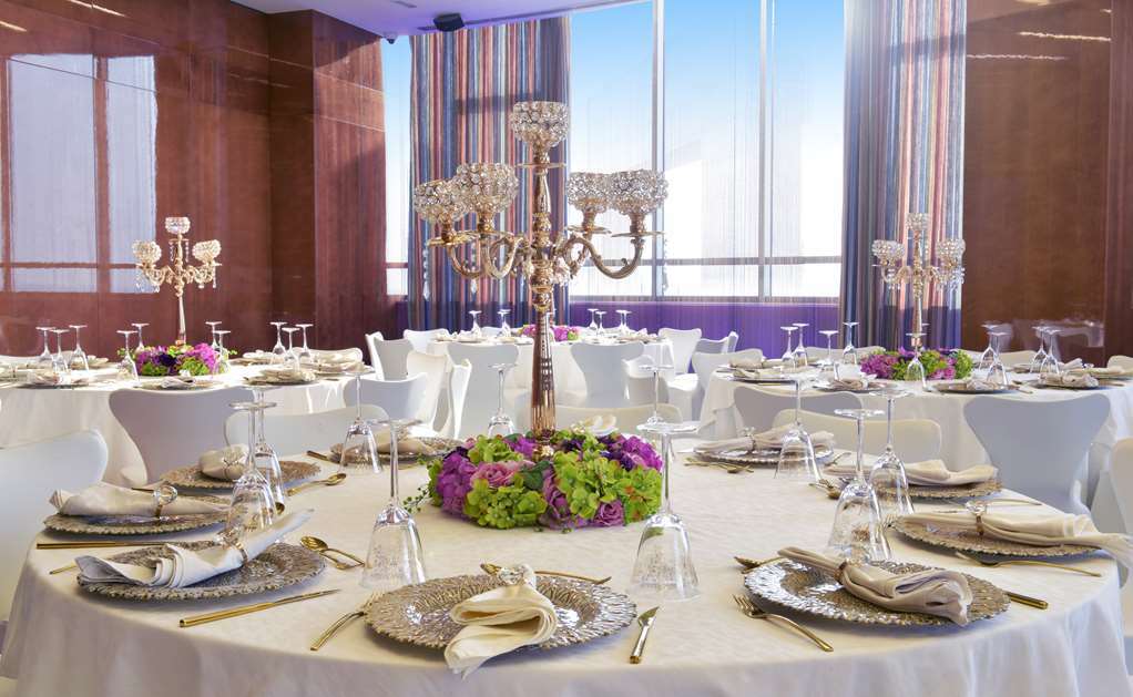 Symphony Style Hotel Kuwait Кувейт Удобства фото