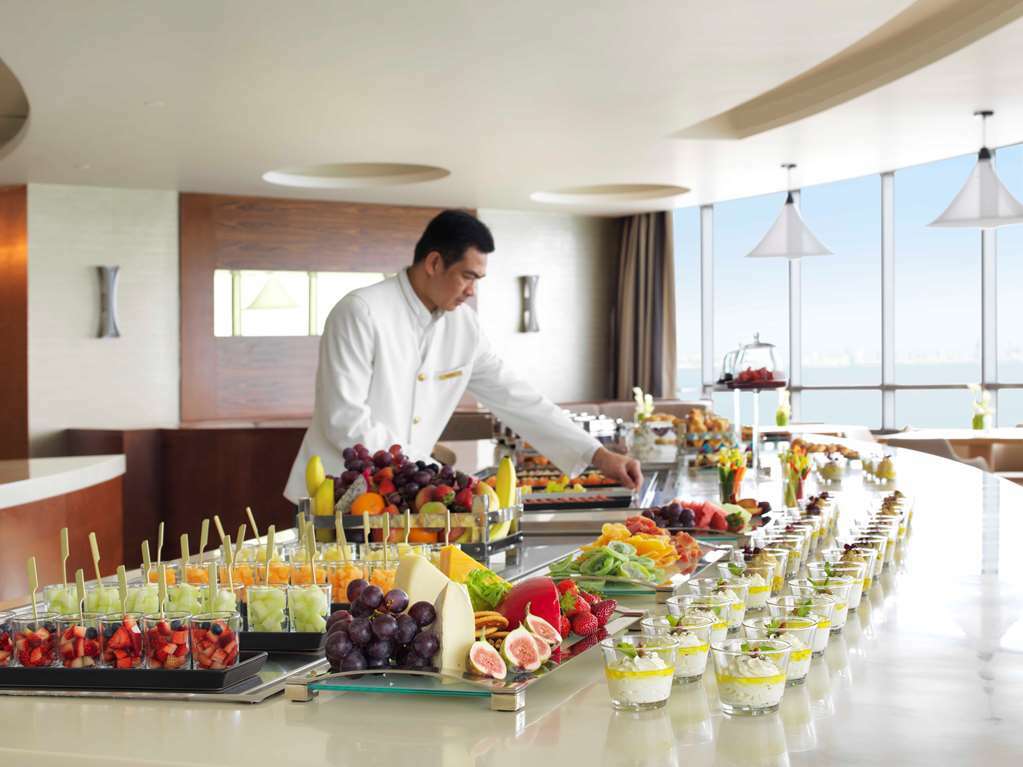 Symphony Style Hotel Kuwait Кувейт Ресторан фото