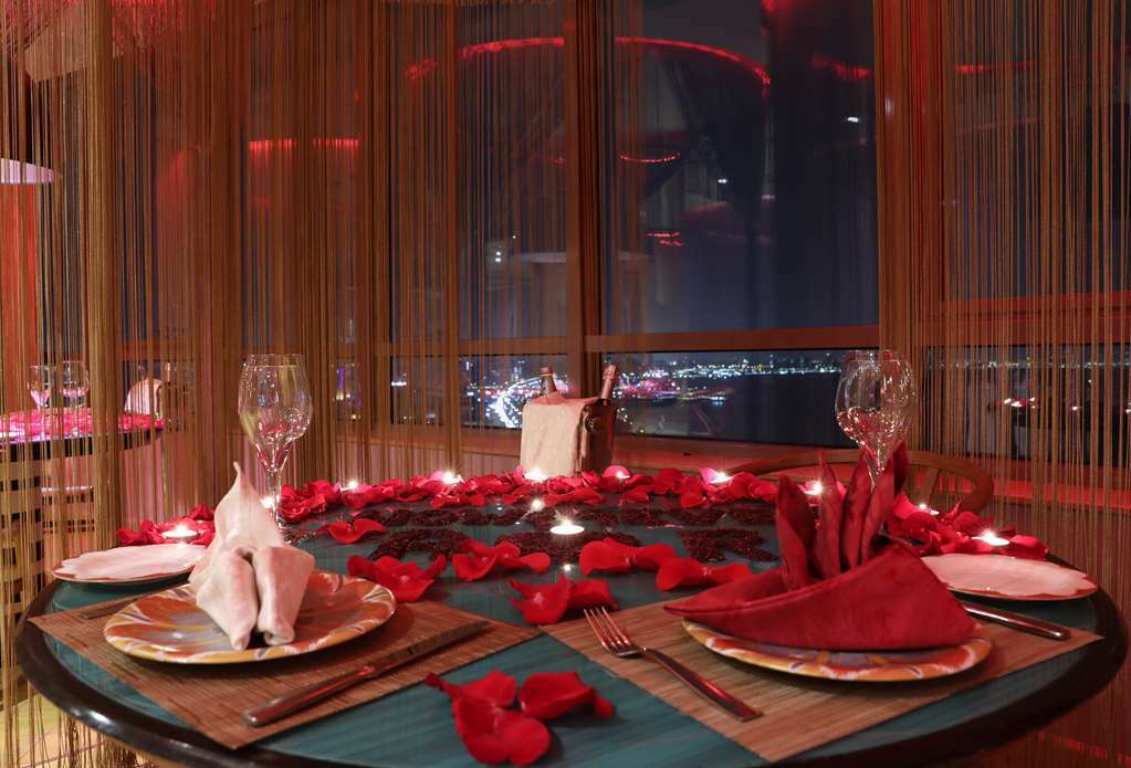 Symphony Style Hotel Kuwait Кувейт Ресторан фото
